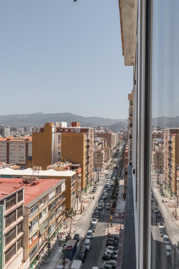 Tuguest Heroe Apartment Малага Экстерьер фото